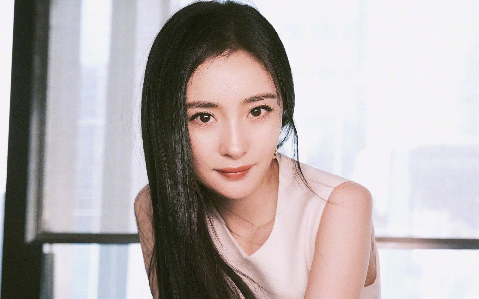 华体会登录-被解构的球员，在西班牙阳光里修复，德比之夜，马克西如何用一脚球超越胜负  第2张